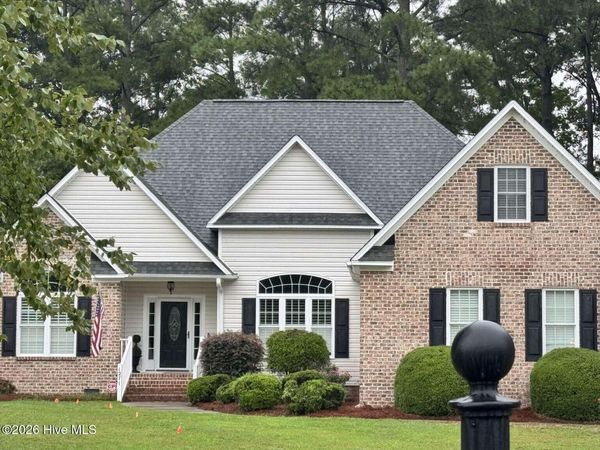 1271 Naples Drive , Greenville, NC 27858