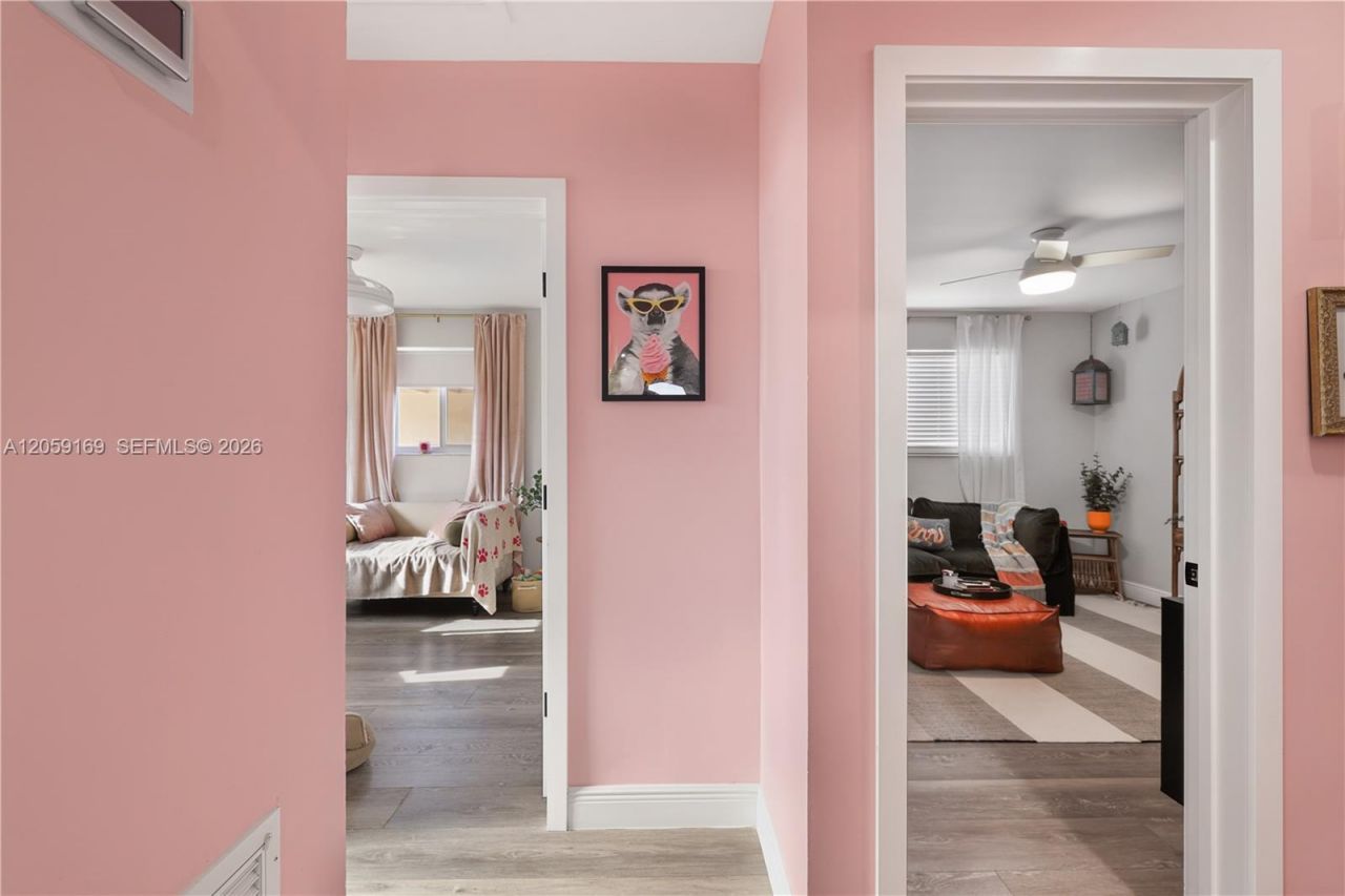 904 SW 3rd Ave, Hallandale Beach, FL 33009 Photo