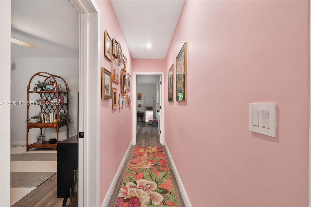 904 SW 3rd Ave, Hallandale Beach, FL 33009 Photo