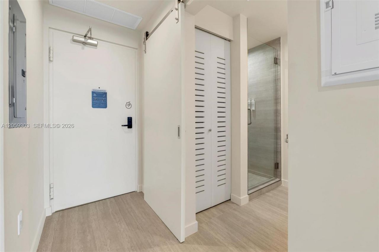 1611 SW 2nd Ave , Unit 713, Miami, FL 33129 Photo