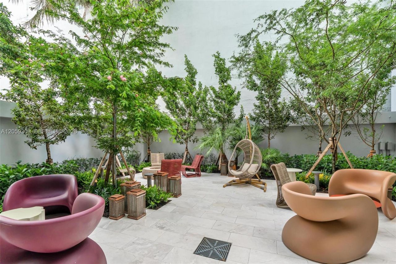 1611 SW 2nd Ave , Unit 713, Miami, FL 33129 Photo