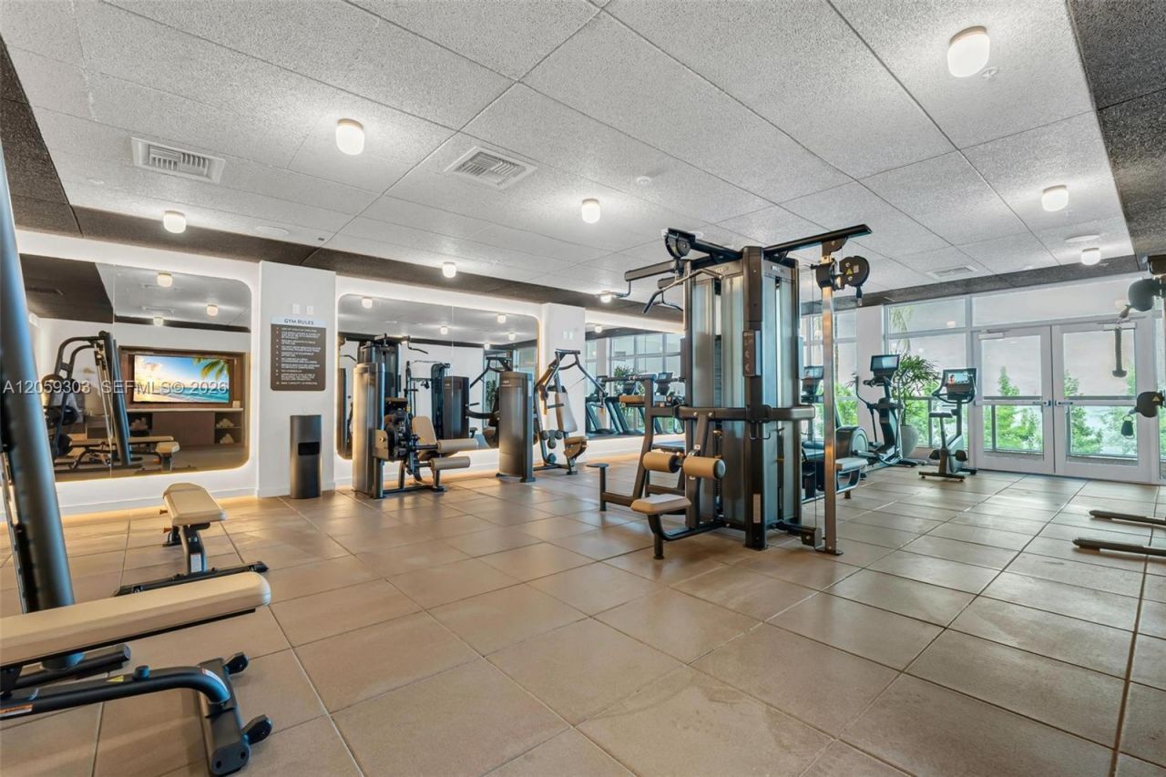 1611 SW 2nd Ave , Unit 713, Miami, FL 33129 Photo