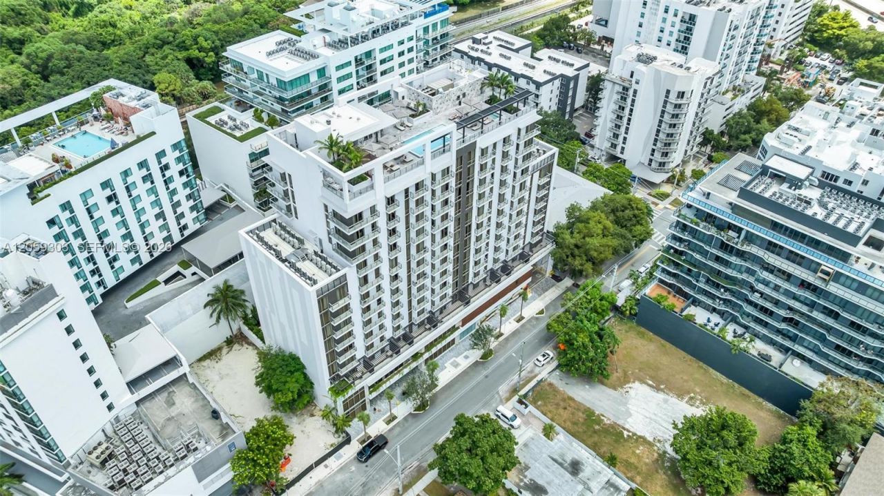 1611 SW 2nd Ave , Unit 713, Miami, FL 33129 Photo