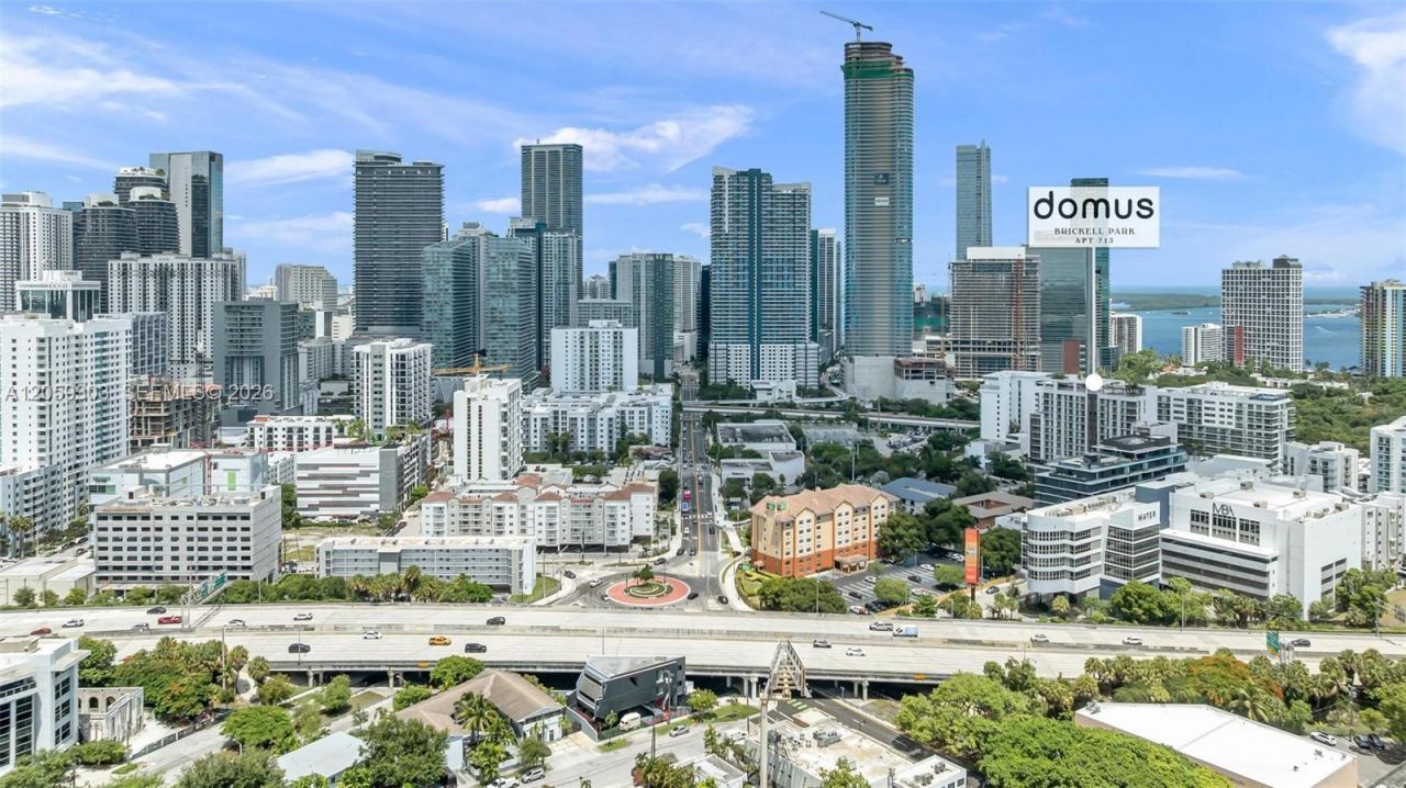 1611 SW 2nd Ave , Unit 713, Miami, FL 33129 Photo