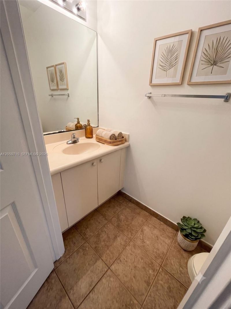 3919 Tree Top, Unit 3919, Weston, FL 33332 Photo