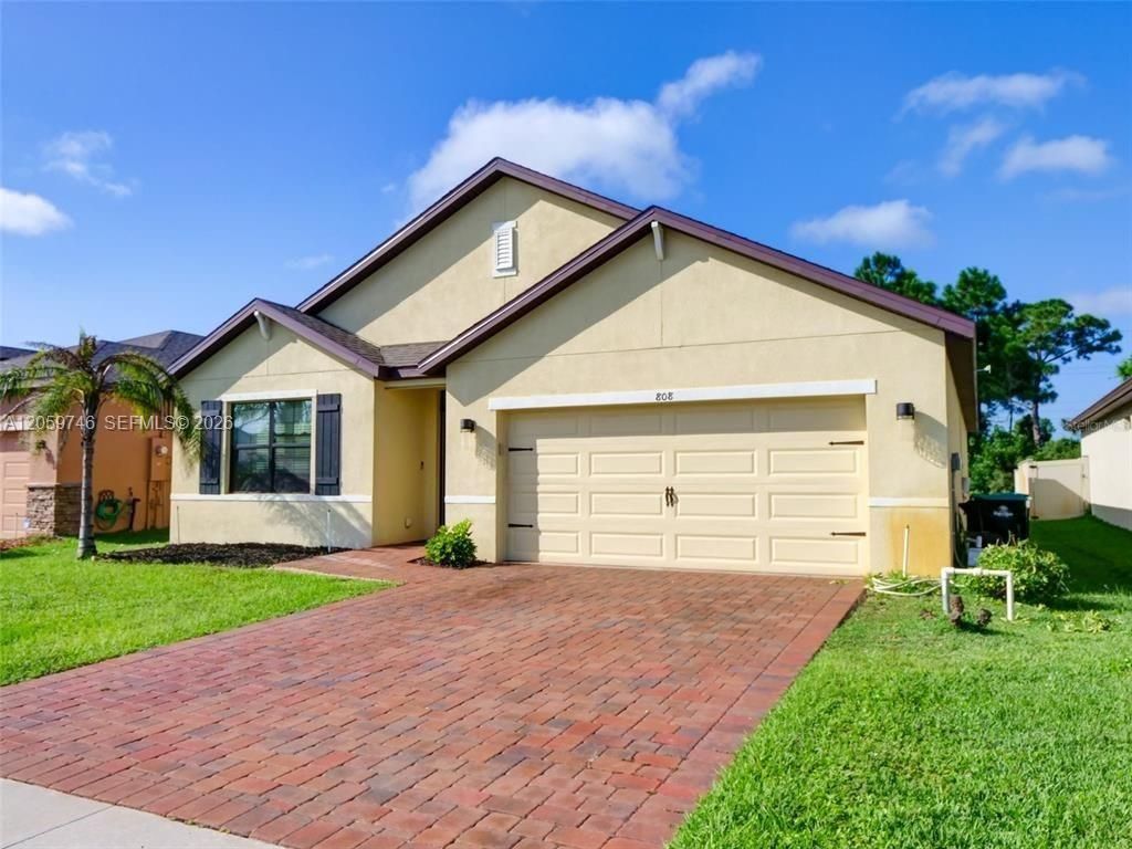 808 SE Old Country Rd , Palm Bay, FL 32909 Photo