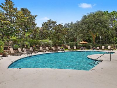 1300 Park West Boulevard, Unit 824, Mount Pleasant, SC 29466