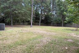 237 Woodcrest Lane photo 4