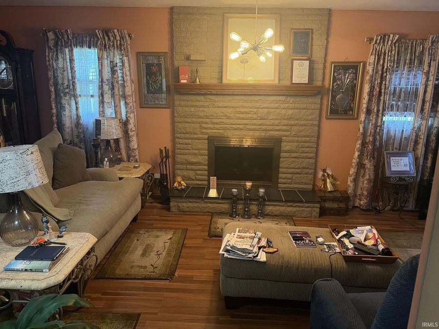 Property Image 4