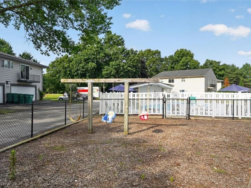 3826 Twin Pines Drive , Green, OH 44685 Photo 25