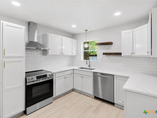 1310 Metropolitan Drive, Killeen, TX 76541