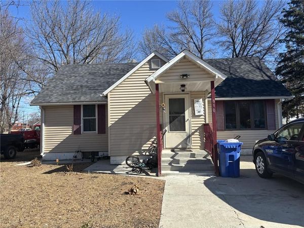 810 13th Street , Clarkfield, MN 56223