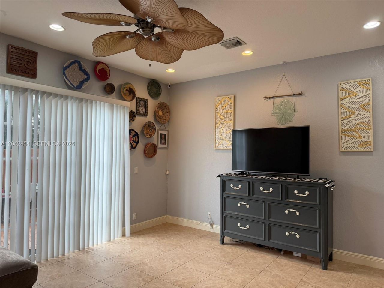 1321 NE 5th Ter , Fort Lauderdale, FL 33304 Photo