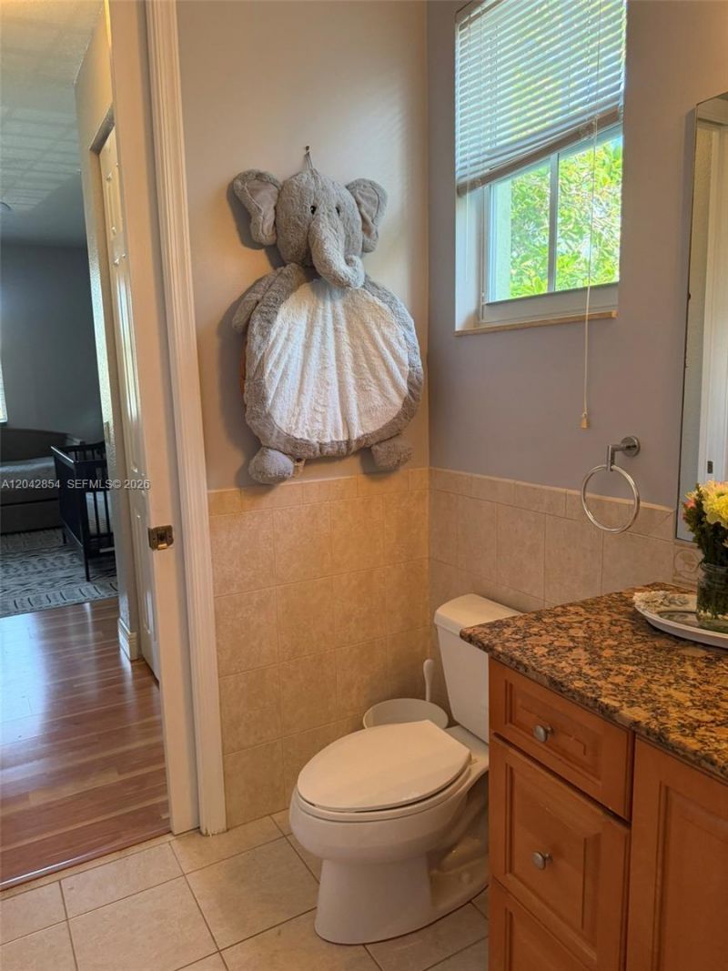 1321 NE 5th Ter , Fort Lauderdale, FL 33304 Photo
