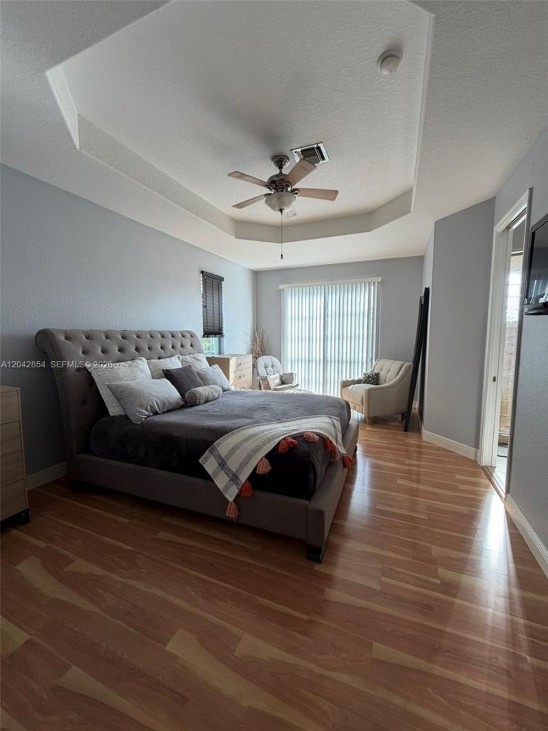 1321 NE 5th Ter , Fort Lauderdale, FL 33304 Photo