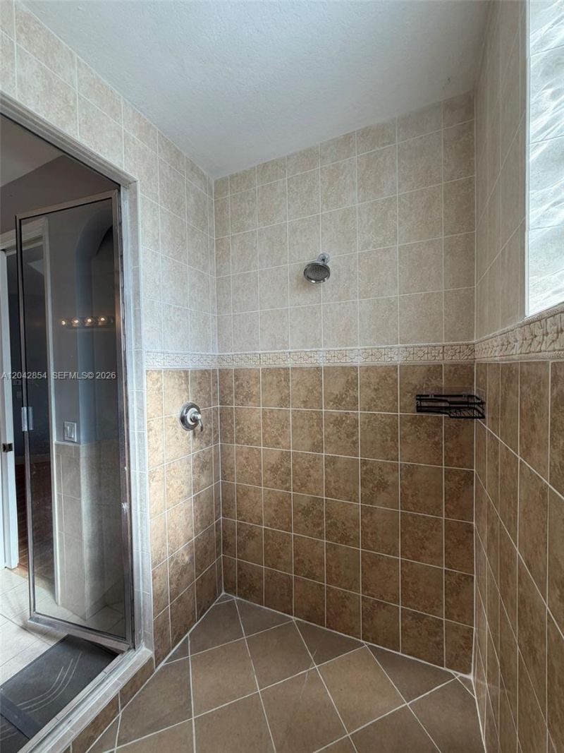 1321 NE 5th Ter , Fort Lauderdale, FL 33304 Photo