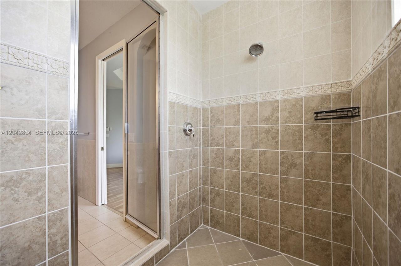 1321 NE 5th Ter, Fort Lauderdale, FL 33304 Photo
