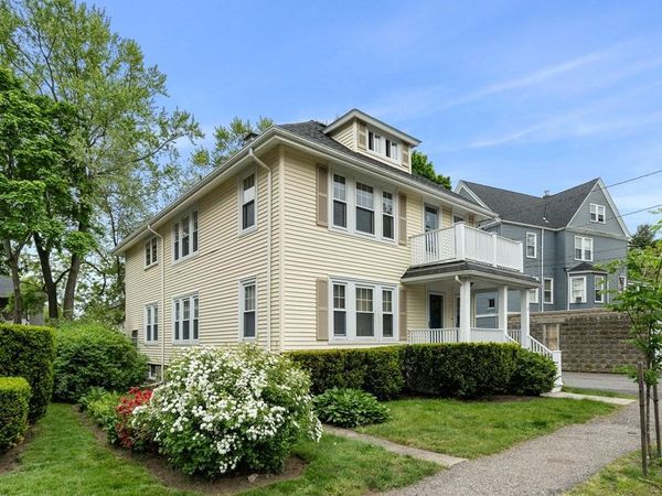 3-3A Warren Ave, Unit 2, Milton, MA 02186