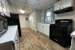 140 Brookie Street photo 4