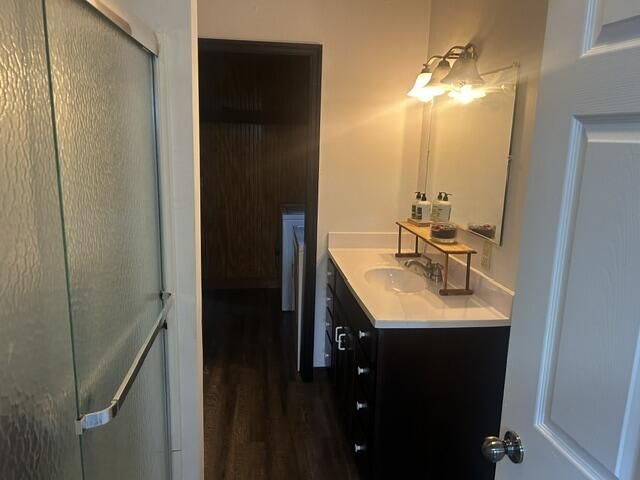 140 Brookie Street Photo 6