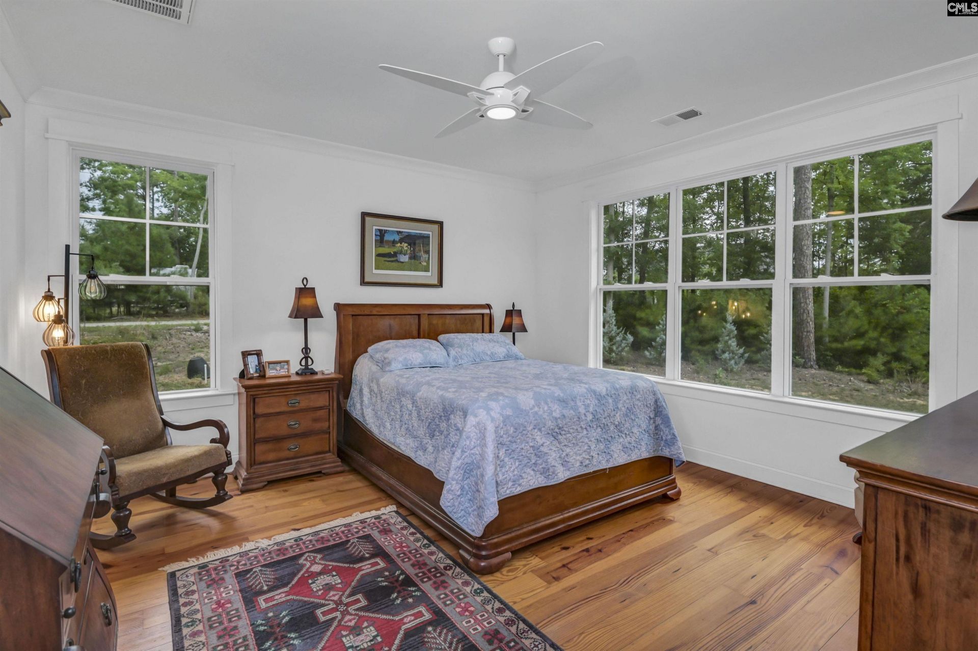 219 Hay Lee Drive  Photo 10