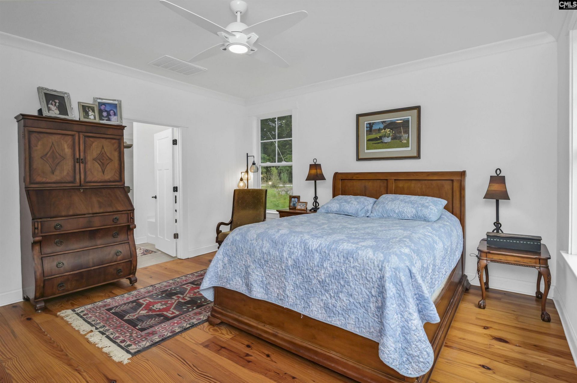 219 Hay Lee Drive  Photo 12