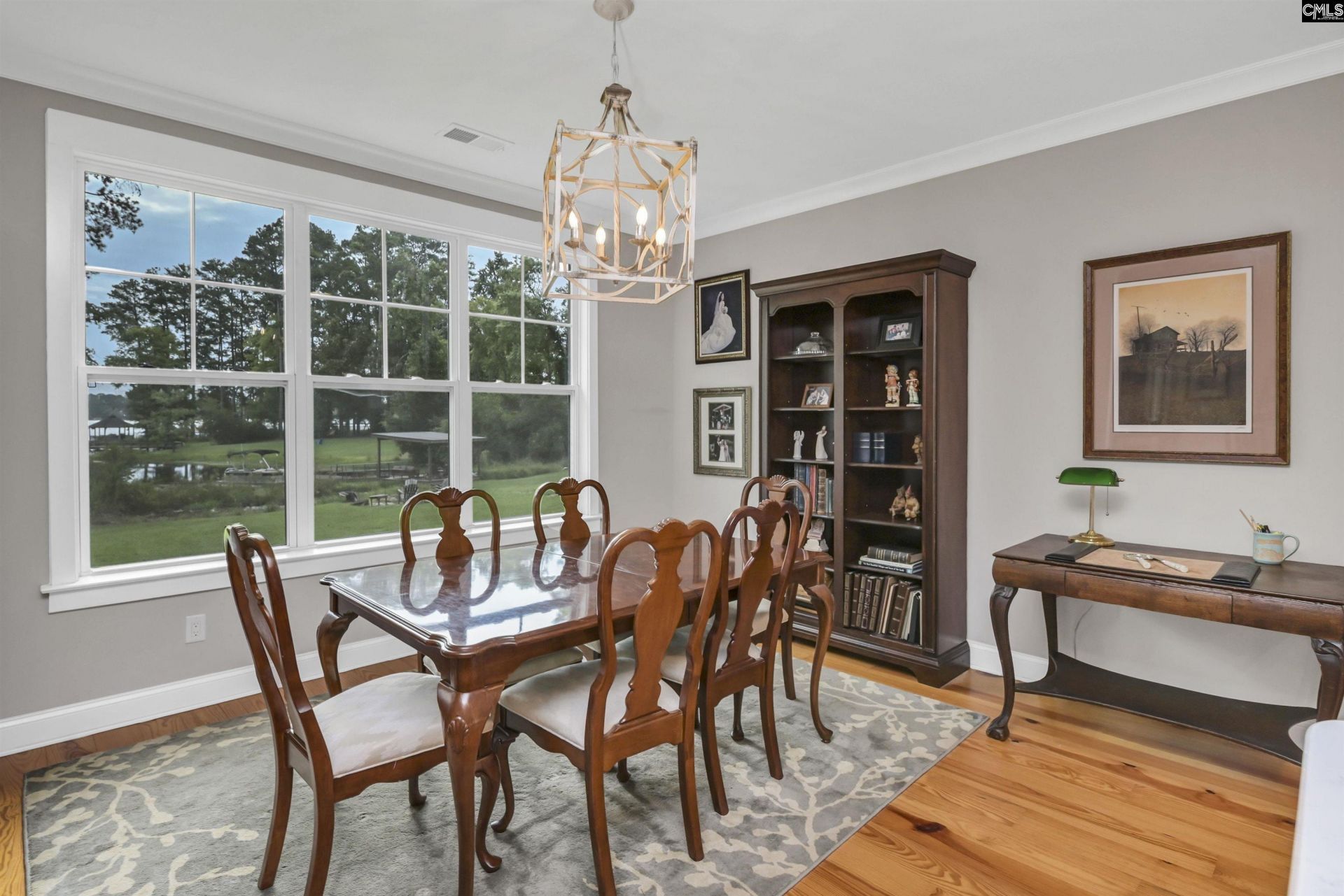 219 Hay Lee Drive  Photo 7