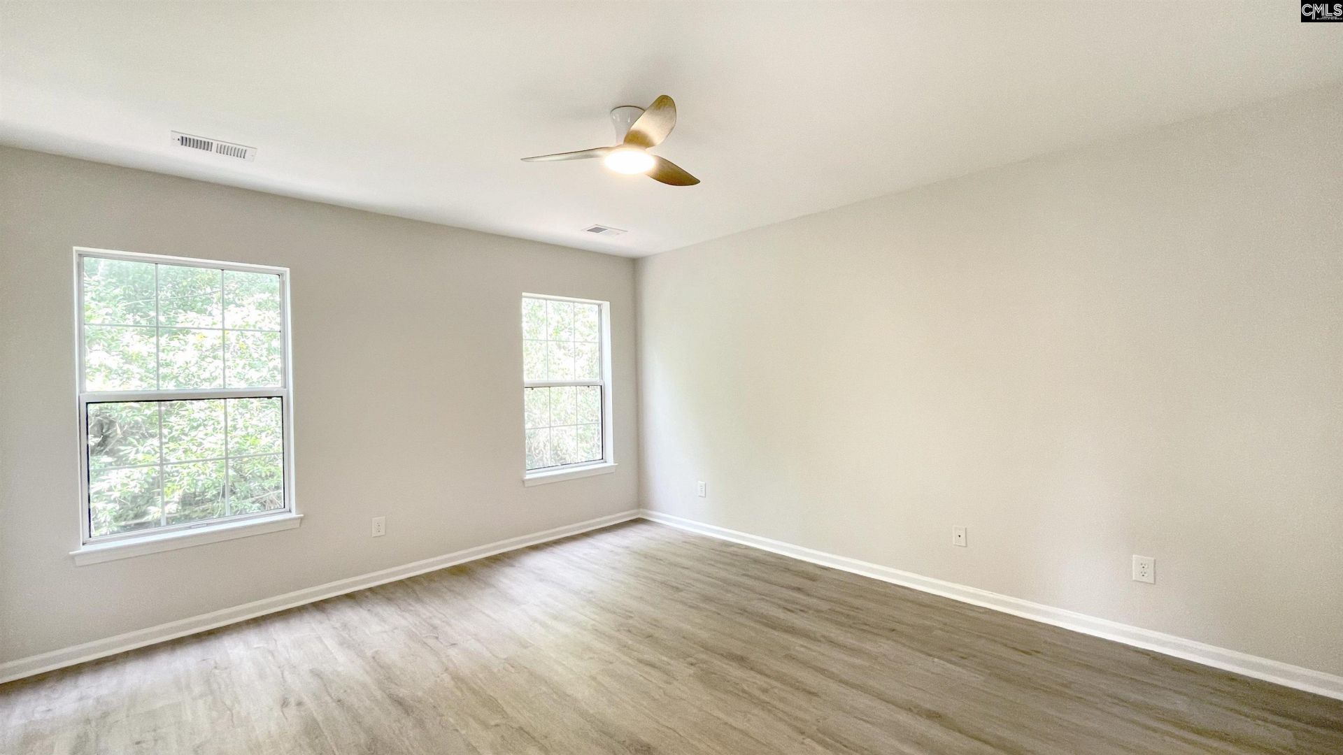 227 Glenbrooke Circle Photo 15