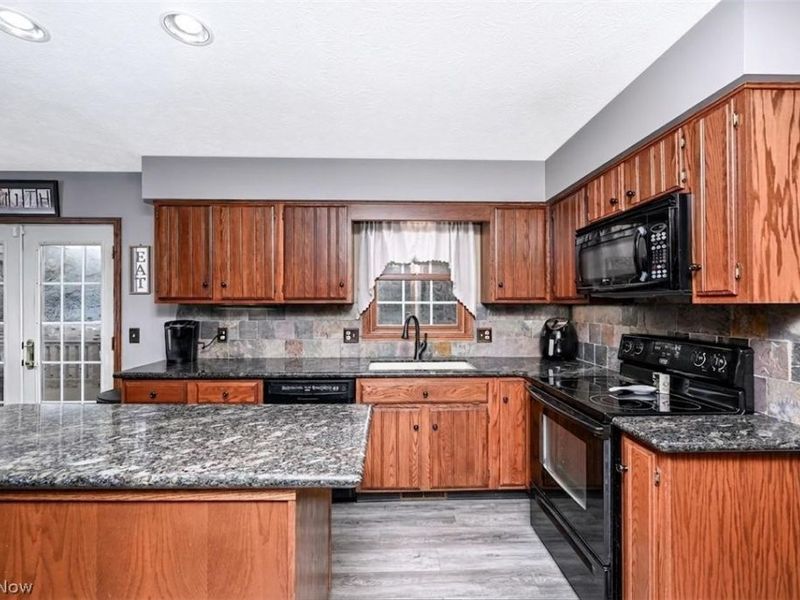 5339 Ashby Street NW, Canton, OH 44708 Photo 13