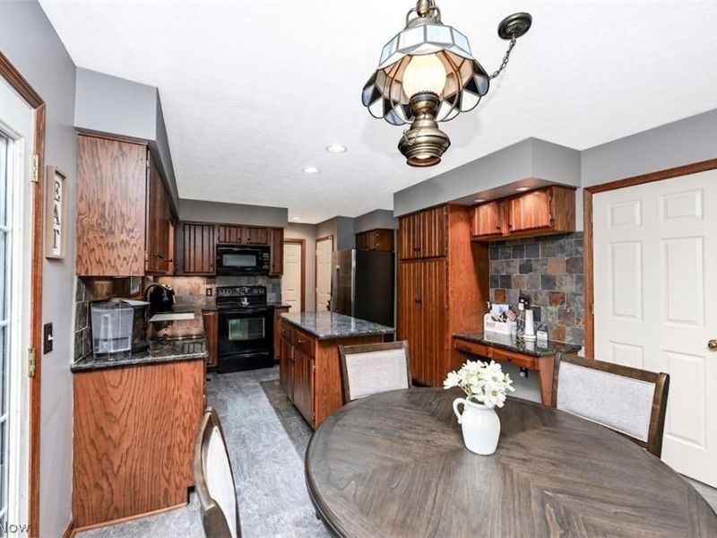 5339 Ashby Street NW, Canton, OH 44708 Photo 18