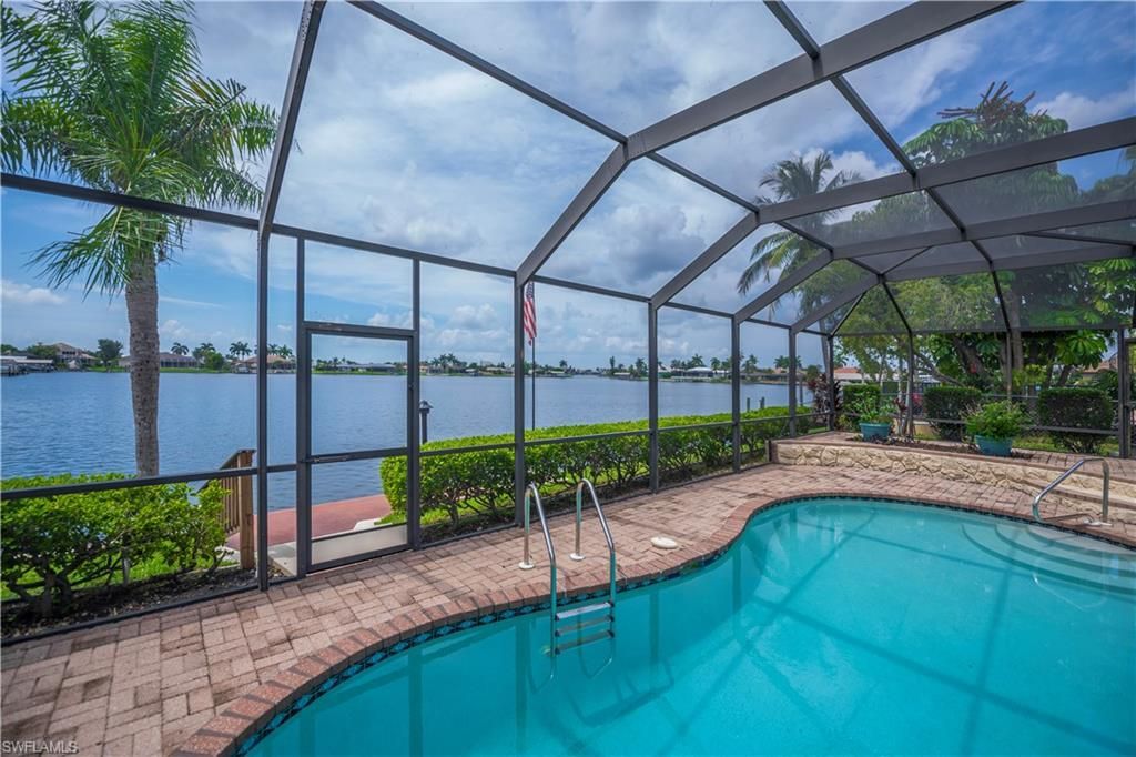 412 Cape Coral Pkwy W, Cape Coral, FL 33914 Photo