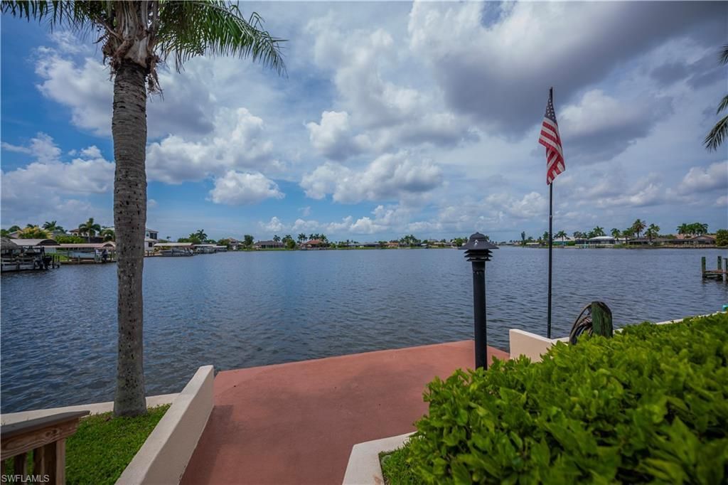 412 Cape Coral Pkwy W, Cape Coral, FL 33914 Photo
