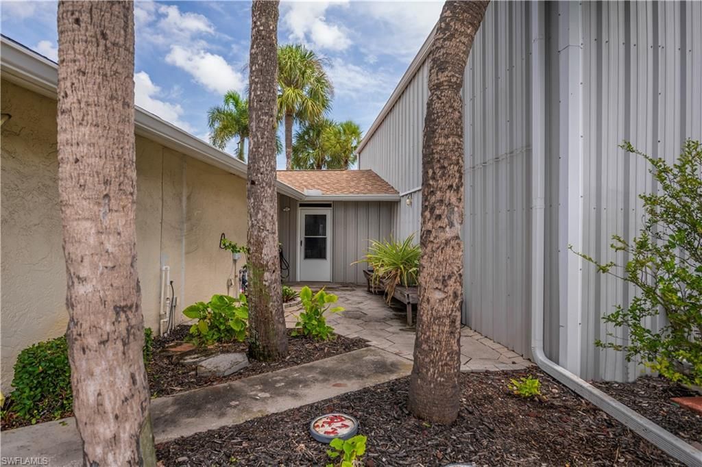 412 Cape Coral Pkwy W, Cape Coral, FL 33914 Photo