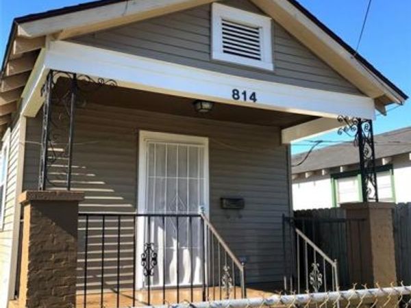 814 FRIED Street , Gretna, LA 70053