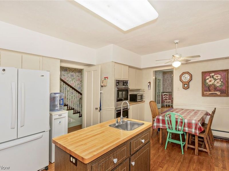 2657 Edgehill Road, Cleveland Heights, OH 44106 Photo 16