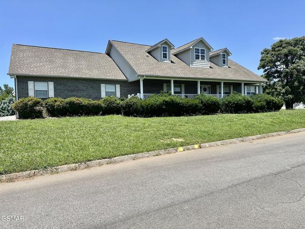 1220 Whaleys Overlook , Kodak, TN 37764