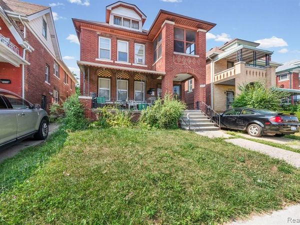 2690 Pasadena Street , Detroit, MI 48238