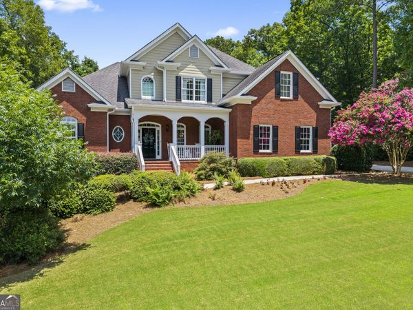 1041 Spring Lake Drive, Bishop, GA 30621