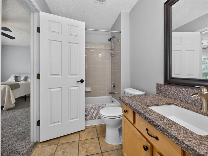2019 Commons Circle Drive, Unit 2G, Batavia Twp, OH 45103 Photo 30