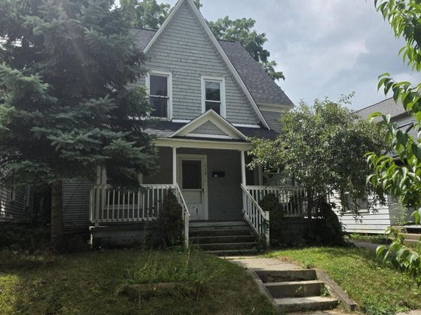 110 Dale Street NE, Grand Rapids, MI 49505