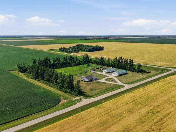 10085 28th Street S, Moorhead, MN 56560