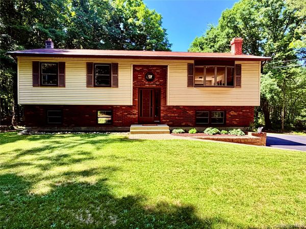 126 CARTER Road , Pleasant Valley, NY 12569