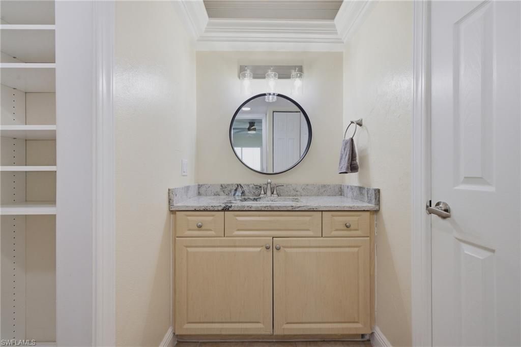 808 Cape Coral Pkwy W, Unit 201, Cape Coral, FL 33914 Photo