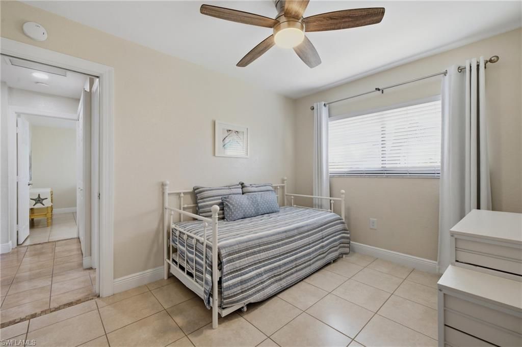 808 Cape Coral Pkwy W, Unit 201, Cape Coral, FL 33914 Photo