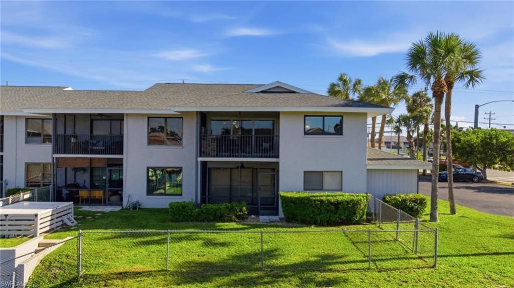 808 Cape Coral Pkwy W, Unit 201, Cape Coral, FL 33914 Photo