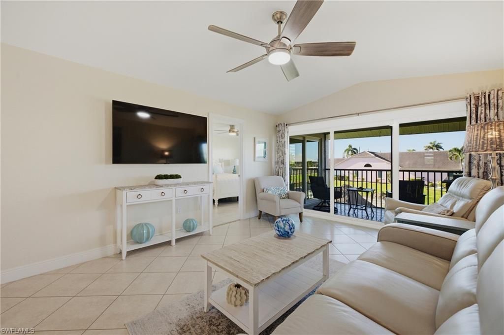 808 Cape Coral Pkwy W, Unit 201, Cape Coral, FL 33914 Photo