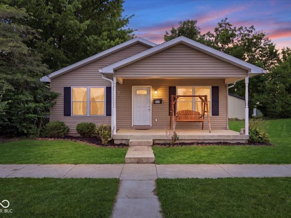 823 Center Street , Shelbyville, IN 46176