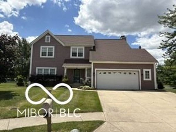 636 Creston Point Circle, Indianapolis, IN 46239