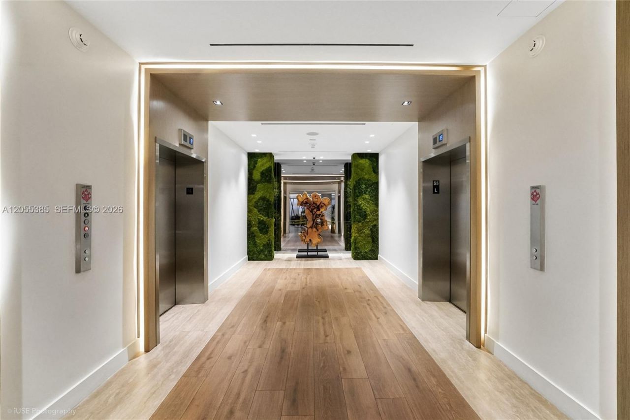 2301 Collins Ave, Unit 522, Miami Beach, FL 33139 Photo