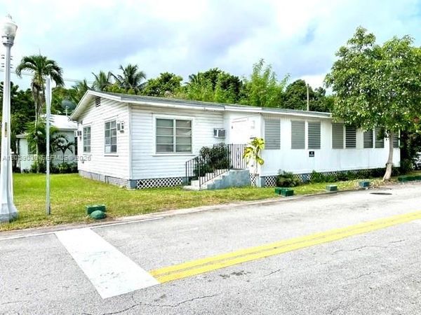 200 Florida Ave , Unit 200, Coral Gables, FL 33133